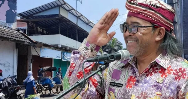 Tradisi Kecil, Kehangatan Besar di Setiap Paket Toko Bu Agus